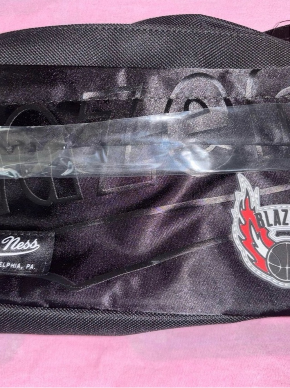 Mitchell & Ness Red Hardwood Classics Portland Trailblazers Belt Bag